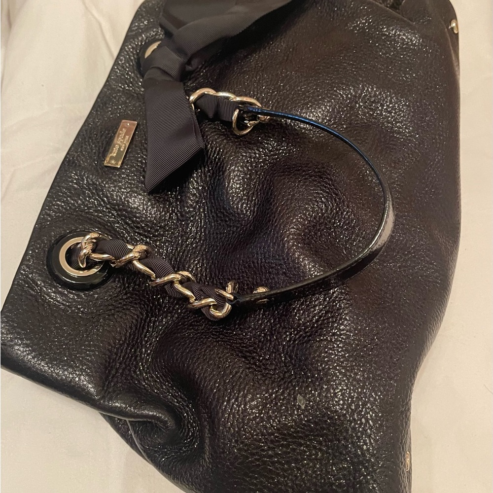 Kate Spade Handbag. - Picture 2 of 4